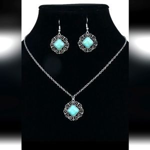 Turquoise Pendant Necklace Earrings Set BOHO Antique Vintage Festival Style